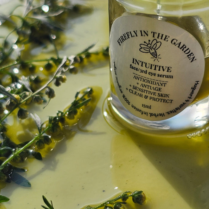 The Magic of Mugwort: Skin Benefits, Medicinal Uses, and Spiritual Significance