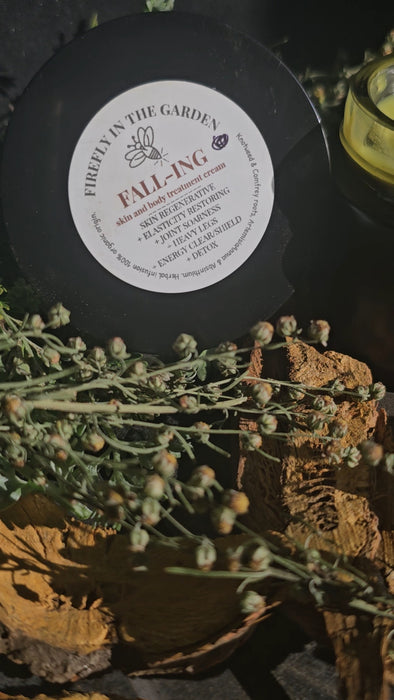 Fall-ing Body Cream – A Ritual of Renewal and Grounded Light