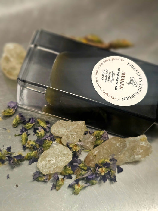Awaken Spring face serum